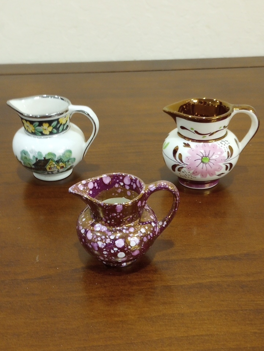 Old Castle English Creamers, Set Of 3 - Vintage!